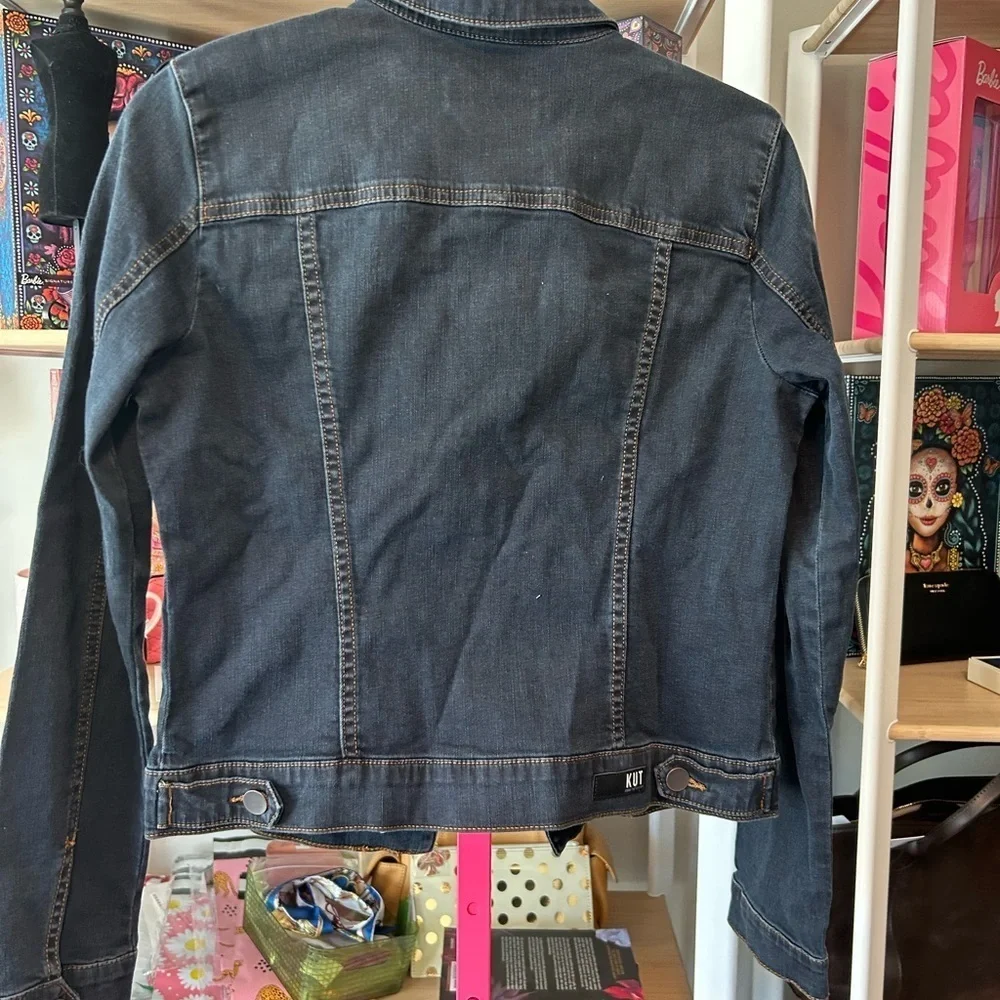 Kut From Cloth Women's Blue Denim Jacket NWT size Small